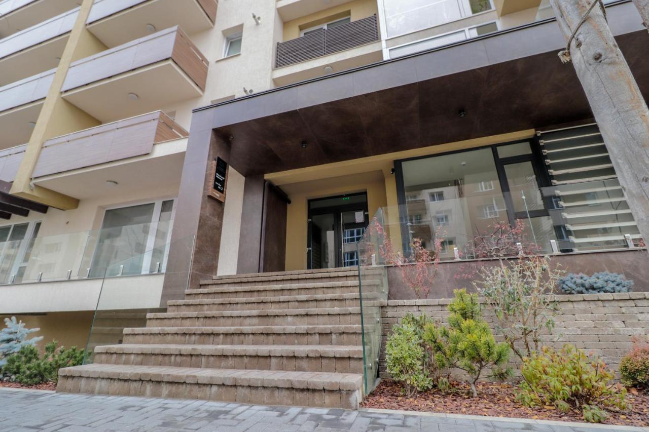 Lux Green Apartament 2 Apartment Brasov Bagian luar foto
