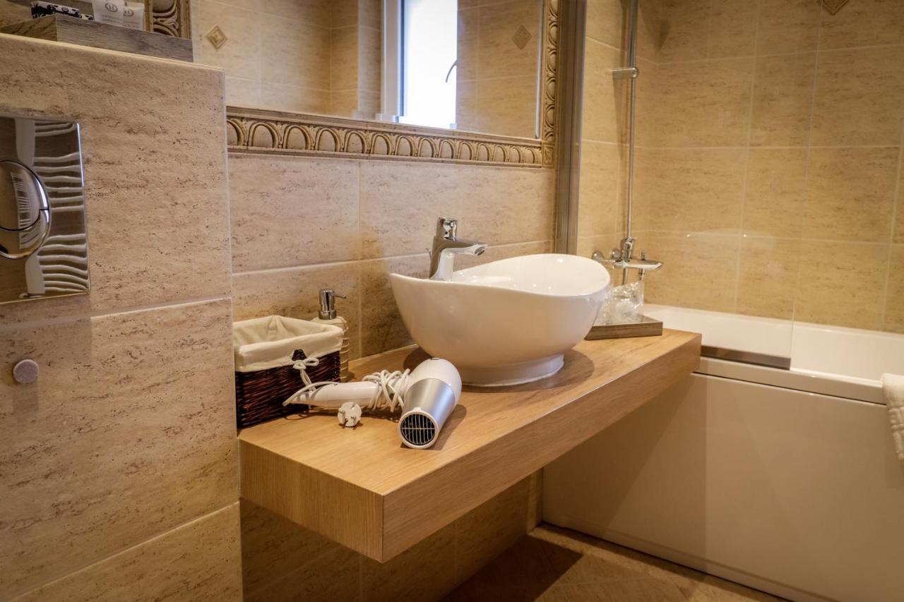 Lux Green Apartament 2 Apartment Brasov Bagian luar foto