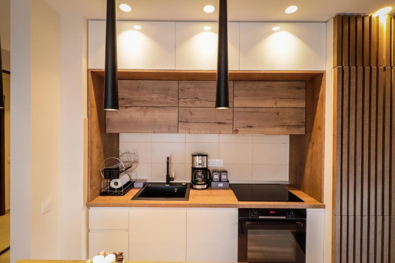 Lux Green Apartament 2 Apartment Brasov Bagian luar foto