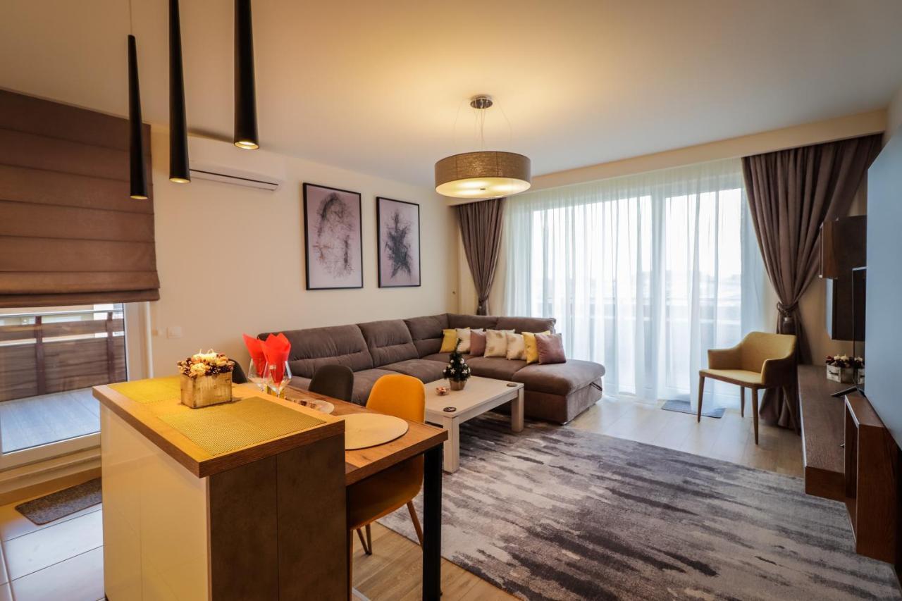 Lux Green Apartament 2 Apartment Brasov Bagian luar foto
