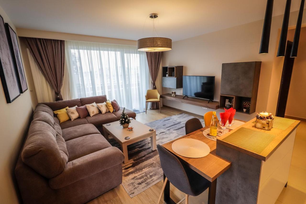 Lux Green Apartament 2 Apartment Brasov Bagian luar foto